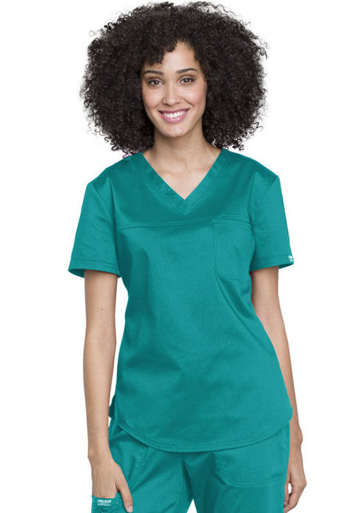 Picture of WW657 - Tuckable V-Neck O.R. Top