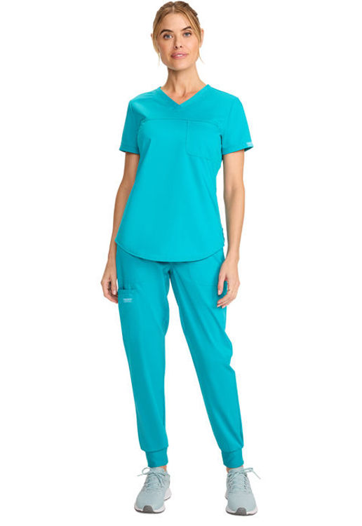 Picture of WW657 - Tuckable V-Neck O.R. Top